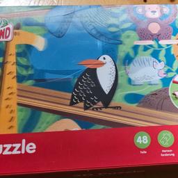 Verkaufe hier diesen sehr gut erhaltenen puzzle Dschungel mit 3D Effekt
Marke: playland
Puzzle teile 48 Stück
Preis: 4€ kann auch versendet werden 3,90€

Dies ist ein privat Verkauf daher kein Umtausch oder Geld zurück keine jegliche Gewährleistung