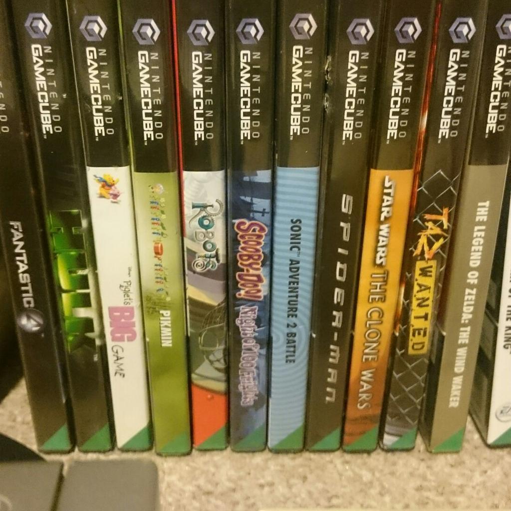 gamecube and games
No manuals with games

Collection Crofton wf4 area

No offers