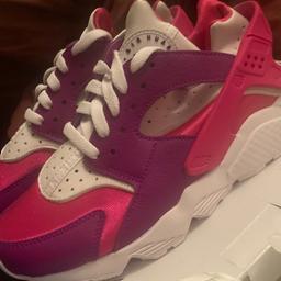 Colour- Pink, Purple and White
Brand new, never been worn