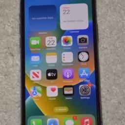 iPhone 11 Pro - Midnight Green - 64GB
In fully working order
Everything works such as the camera and touchscreen