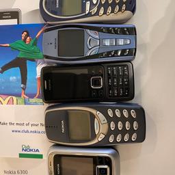 5 Vintage mobile phones. 4 Nokia, 1 Siemens. Some charges and instructions. All have no visible damage but untested. Collection Telford