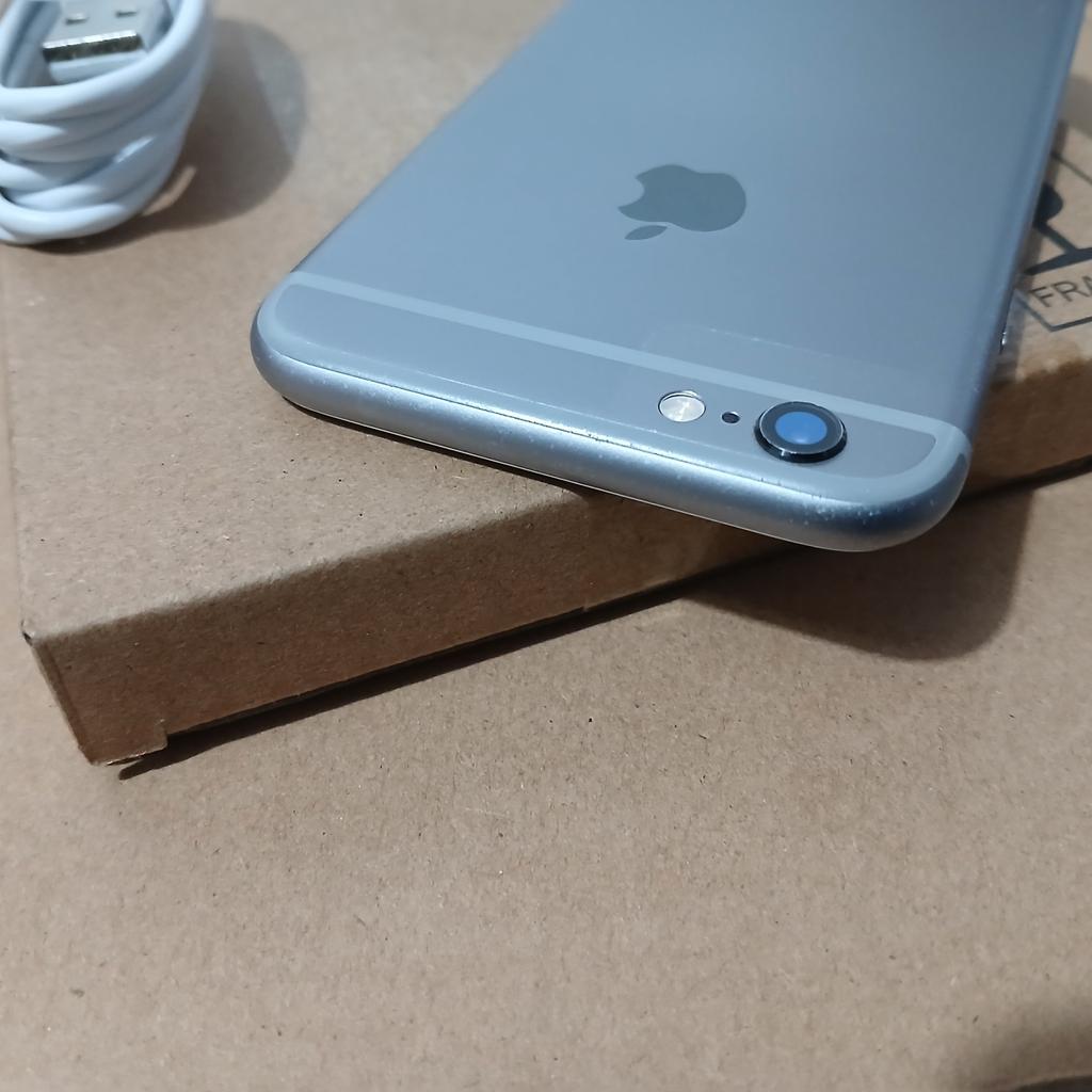 Hi here for sale is this ex-company cheap iPhone 7 32gb perfectly working. Great for work, business, backup, or personal use. 100% battery health only £65.

I also have a variety of quality ex-company devices to suit all budgets and tastes. Please see below:

● iPhone 5 16gb iOS10 o2/GiffGaff £25
● iPhone 5c 8gb unlocked £25
● iPhone 5c 16gb Vodafone/Lebara ios10 £25
● Jabra evolve 65 headsets £35
● iPad mini 2 iOS 12 £59
● iPad Air 1 16gb iOS 12 £60
No offers
Thank you