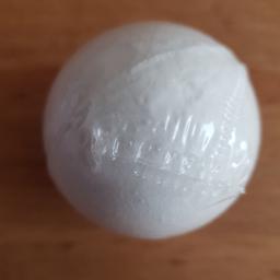 New, unused & unopened bath bomb
COLLECTION ONLY 
Please note items will ONLY be kept for 48 hours after confirmation. If item is not collected within this time they will be relisted 
** ITEM IS COLLECTION ONLY **
   *** NO OFFERS ACCEPTED ***