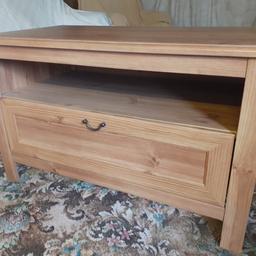 IKEA Wooden TV Unit with Sliding Draw £8 VGC

Measures approx L93cm x D50cm x H58cm.

Collection from B71 2LH