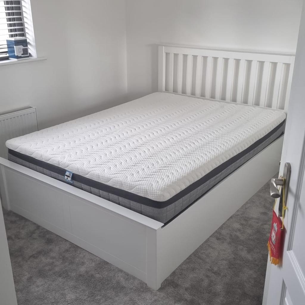 Double bed mattress almost new Memory form top, used for 6 months. Firmness is very firm to hard. Reason for selling getting a king size bed.