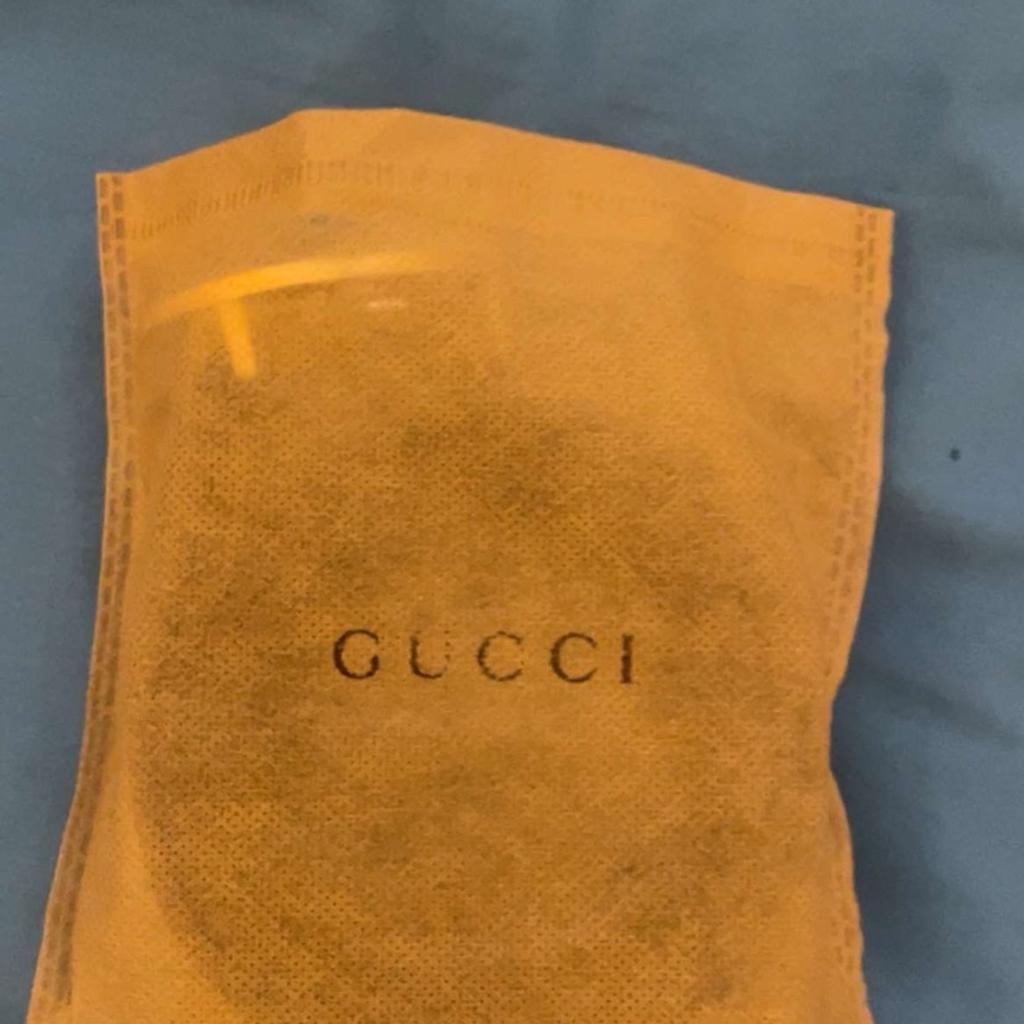 Gucci belt, with box and wrapping