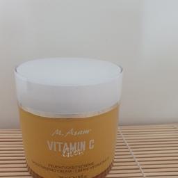 Gesichtscreme/Feuchtigkeitscreme Vitamin-C Glow von "M. Asam". Inhalt 200 ml. NEU und unbenützt!
Neupreis dzt. € 32,-- für nur 100 ml.