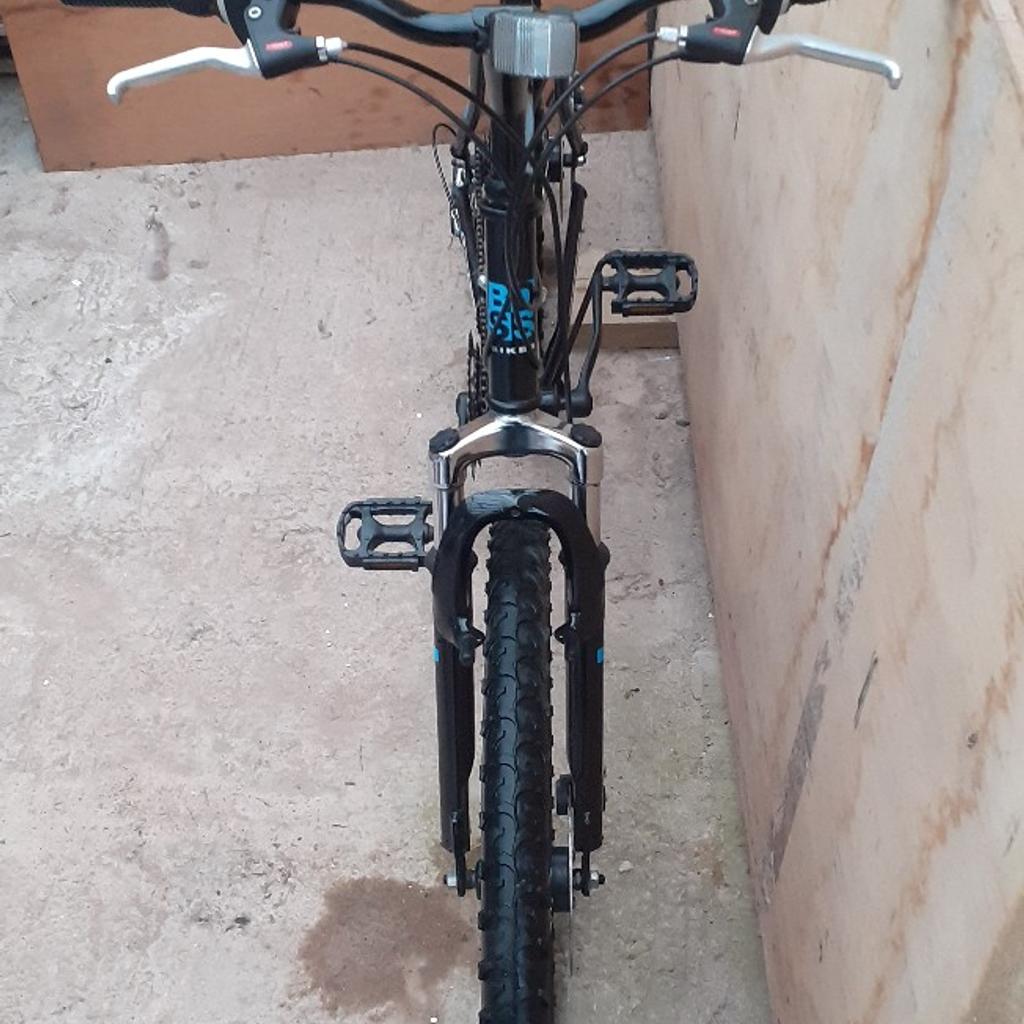 Hi I have a BOSS mountain bike for sale. The bike is in excellent working condition. New tube, brakes, cables and other new parts fitted. Wheel size 26, frame size 20, 18 gears (grip shift) front suspension. Dual disc brakes, front v brake compatible. The gears have been set. The bike has been fully serviced and is ready to ride. £160 ono.

Payment can be made in cash on collection. West Midlands Wolverhampton.

I also fix, repair and service bikes.

I also have other bikes for sale on my page.

Confirmation for sale on collection.