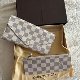 I’m sale 💯 genuine Louis Vuitton pures have special code number match little purse TN3155 and I can send more picture