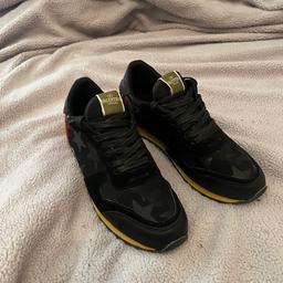 Mens Valentino trainers size 10 
Never been worn jus tried on  unwanted present