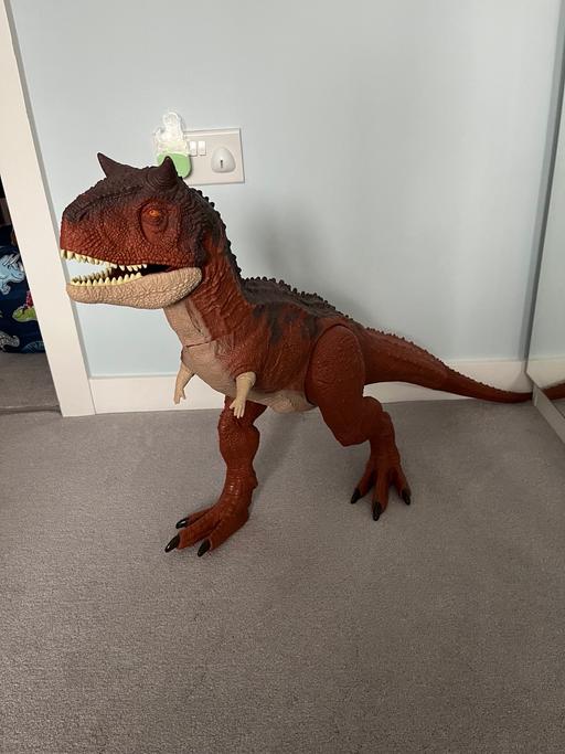 Buy & Sell Surrey Spelthorne - Photos for Jurassic World Super Carnotaurus