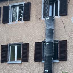 Alte Fensterläden zu verkaufen.

30 Euro pro Stück