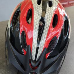 ein roter und ein grauer Helm! Je10€. selbstabholung