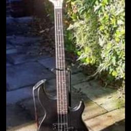 YAMAHA BB1100S Active bass in near new condition,recently professionally restrung,it's a 1986 Taiwan model identical to the Japanese version,it comes with strap,carry bag and stand and i will include a very heavy old Carlsbro amp in the sale. £425ono.  Collection South Ribble PR5