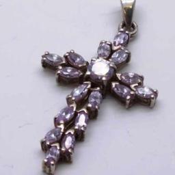 925 silver Tanzanite cross pendant in great condition collection Wakefield