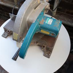 MAKITA chop saw 
heavy duty 
fully working 
no problems or issues