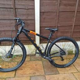 men's medium frame voodoo binzago .
6 months old used twice.
excellent like new condition.
everything works as it should .
was £750 new