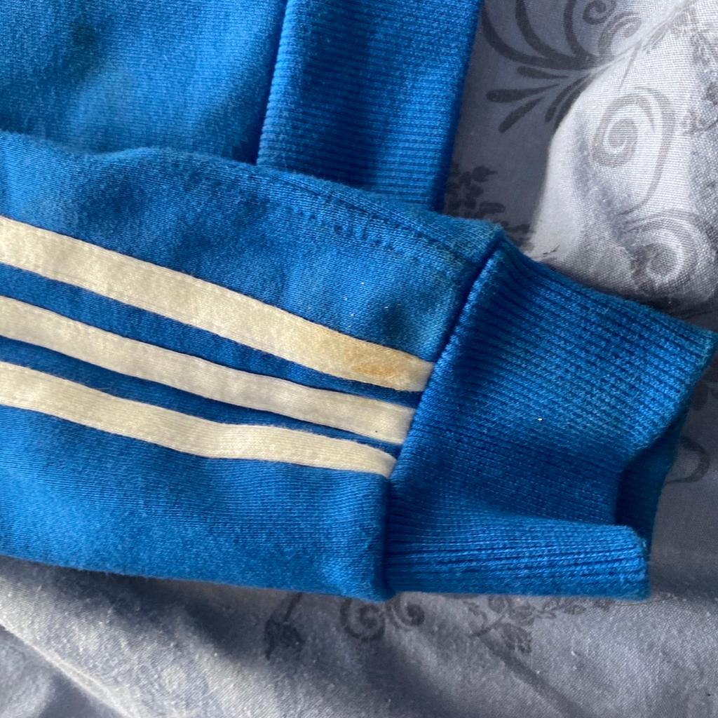 Blue Adidas Zip Up, Size UK 9-10 Years. A few small stains as pictured. This item has only been worn once. Message me for more photos or questions💕