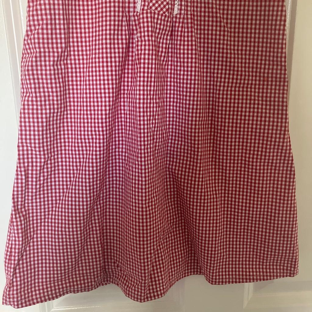 💥💥 OUR PRICE IS JUST £2 💥💥

Preloved girls school gingham dress in red

Age: 6 years
Brand: next
Condition: good. Slight mark as shown but doesn’t affect use

All our preloved school uniform items have been washed in non bio, laundry cleanser & non bio napisan for peace of mind

Collection is available from the Bradford BD4/BD5 area off rooley lane (we have no shop)

Delivery available within reason for fuel costs

We do post if postage costs are paid For (we only send tracked/signed for)

No Shpock wallet sorry