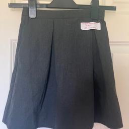 💥💥 OUR PRICE IS JUST £2 💥💥

Preloved girls school skirt in grey

Age: 7-8 years
Brand: nutmeg
Condition: like new hardly worn

All our preloved school uniform items have been washed in non bio, laundry cleanser & non bio napisan for peace of mind

Collection is available from the Bradford BD4/BD5 area off rooley lane (we have no shop)

Delivery available within reason for fuel costs

We do post if postage costs are paid For (we only send tracked/signed for)

No Shpock wallet sorry