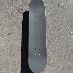 Cooles Darkstar Skateboard
52mm