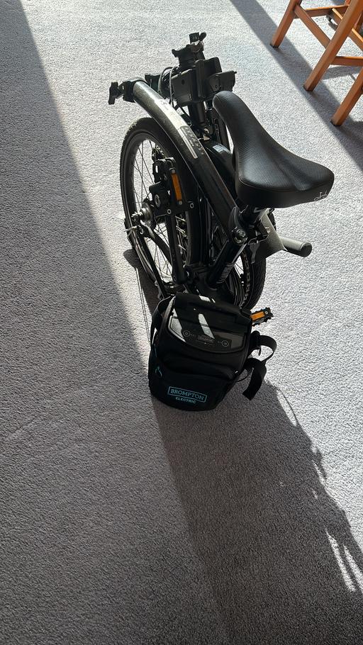 Buy & Sell East London Canary Wharf - East London - Photos for Brompton C Line Electric Folding Bike