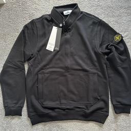 Stone island half zip jumper
In black
Size XL
Brand new with tags