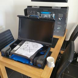 gaems 2k portable monitor is the top end monitor they do . it's in as good as new condition, no marks or scratches on the screen . u can put your console inside it or a small pc . ps3 ps4 ps5 xbox one one s x all work fine on it . even a fire stick works great.  pick up only . viewing welcome.