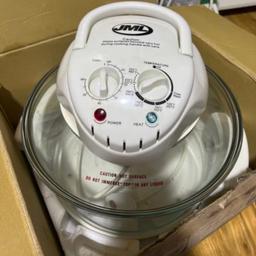 Halogen oven hardly been used . Come with extender ring ( not been used) . 
 20£ 
Collect se1 4xx