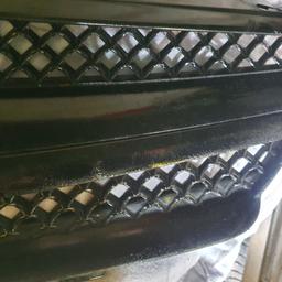 mercades sports front grille,  sports  version ,in good condition just needs  respraying again
