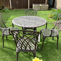 Tesha round 4 Person 85 cm long dining set
 currently selling on wayfair for £339.99 good condition table and 4 chairs.

