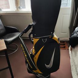 In minor used condition. No dirt marks. Couple of scuffs, but nothing major, condition is excellent. All straps n head cover included. Real looker. Zips working. 6 way divider.

Number of pockets for valuables, drinks, rain clothing etc. Umbrella insert too.

Also comes with plastic clear plastic rain cover To go over bag on trolley.

Collection preferred.