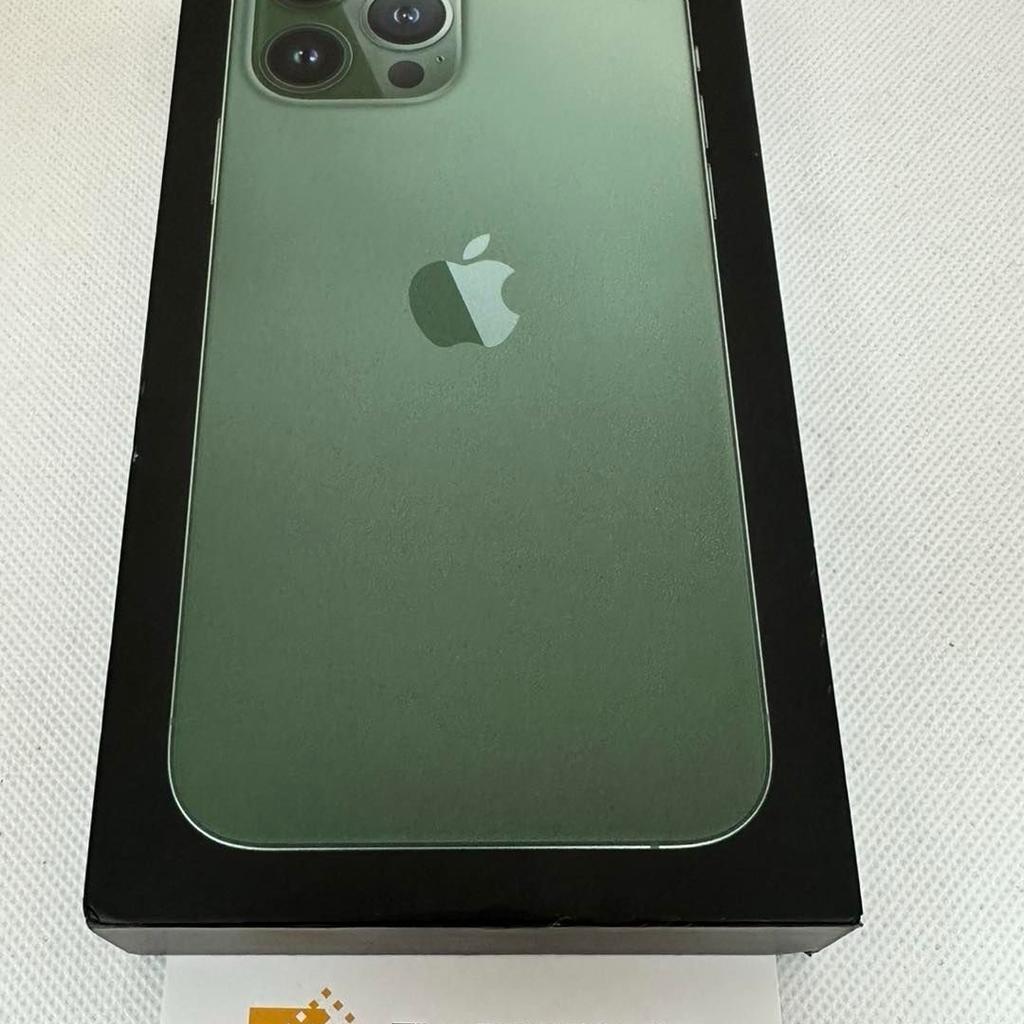 iPhone 13 Pro 128Gb in Alpine Green. Unlocked and in excellent condition. It comes boxed with new charging lead plus free glass screen protector and case of your choice. 6 months warranty.
DISCOUNT PRICE £425.
Collection only from our shop in Ashton-in-Makerfield. Thanks.