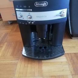 Zum verkaufen Kaffeevollautomat
Delonghi Magnifica
Funktioniert einwandfrei
mit Automatabschaltung
und mit Eco modus.für energispar.