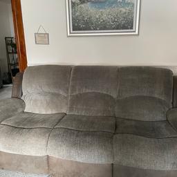 Really comfortable three seater settee with recliners both ends and two reclining chairs. Cash on collection please. Non smoking household. Selling due to relocation.