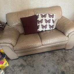 Both sofas for £90
£50 each sofa
QUICK SALE.
2x 2 seaters
sign of wear an tear but plenty of life left in them