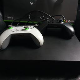 very little use. very clean & boxed with 2 controller's and wires and 3 games. all like new condition

fifa 18 & 19, red dead redemption 2