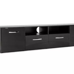 Habitat Hayward 2 Door TV Unit - Black Gloss

🔶ExDisplay🔶

Made from foil faced chipboard with a gloss finish.
Size H 43.1, W 180, D 39.9cm.
Weight 38kg.
2 drawers with metal runners.
4 shelves.
2 doors.
Chrome finish handles
2 media storage sections.
Largest height of media equipment sections 14.8cm.
Easy cable access.
Suitable for screen sizes up to 75in.
Maximum weight of TV 40kg

🔶 Check our other items🔶