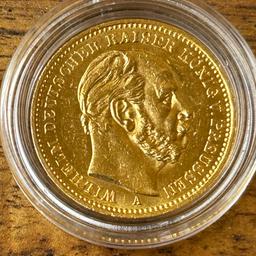 Kaiserreich 20 Mark Wilhelm I 1888 Goldmünze.



Privatverkauf keine Rücknahme die Fotos sind Bestandteil des Angebotes