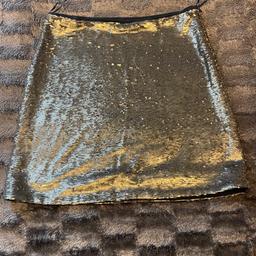 Gold sequined skirt, only worn few times, like new