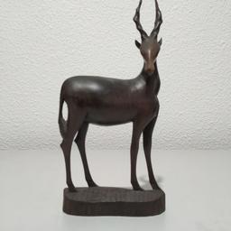 Ich habe diese Holzfigur einer afrikanischen Antilope zu verkaufen.
Sie ist 25,5cm hoch, 12cm lang und 4cm tief.
Versand ist auch möglich.

Dieser Privatverkauf von gebrauchten Sachen erfolgt unter Ausschluss von Gewährleistung und Rückgabe.