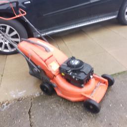 HUSQAVARNA ROYAL 47S PETROL MOWER 
CAN BE USED AS A ROUGH CUT/MULCHER
GOOD CONDITION 
SELF PROPELLED 
BRIGGS AND STRATTON 
18" CUT.
STARTS FIRST PULL
RUNS PERFECTLY 
CARB SERVICED
NEW SPARK PLUG 
MAY PX