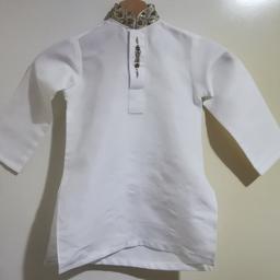 BRAND NEW!! Boys asian white salwar kameez. Gorgeous and comfy material. It says size 20 so I think it would fit 2-3 Years old.