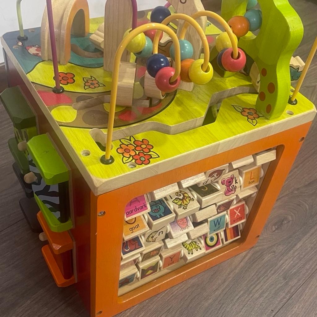 Zany zoo activity box in B26 Birmingham for £30.00 for sale | Shpock