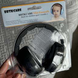 Brand new in packaging

Black children’s ear defenders

Suitable from 3 months - 2 years

Paid £20 on Amazon

On other sites

Will deliver free locally