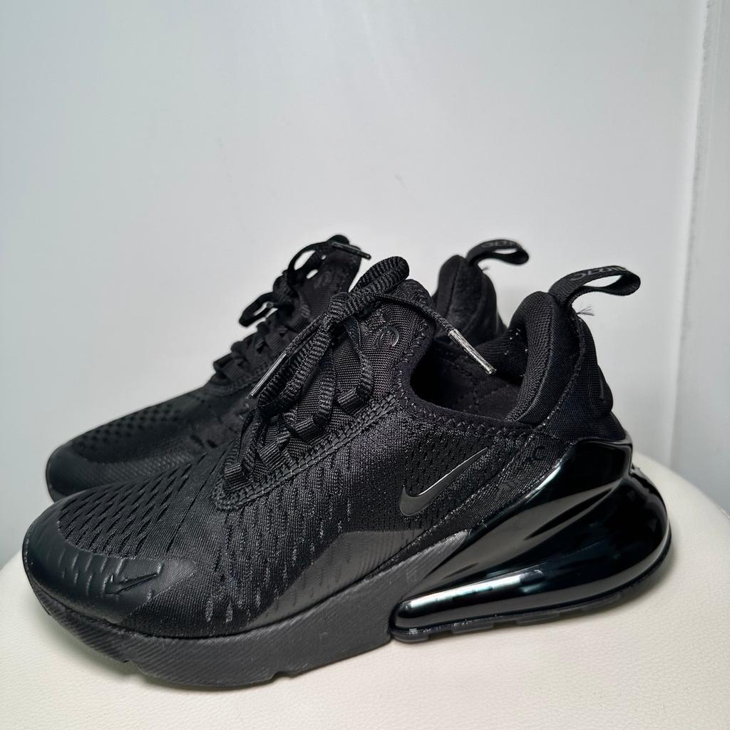 Selling Nike Air max 270 size 4.5. Only worn 2 times and in very good condition. Retails for £90. Selling for £50. Pickup only from Romford or can deliver if nearby.