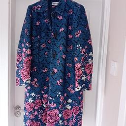 Beautiful colourful, worn once, size 14, polyester/ wiol mix fabric , excellent condition.
