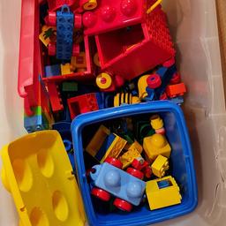 Zum Verkauf steht eine große Kiste mit Lego Duplo Steinen

Privatverkauf, keine Garantie
Nur gegen Abholung und Barzahlung, kein Versand