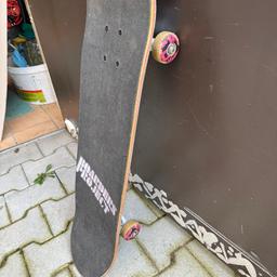 Emilion Skateboard
Venture