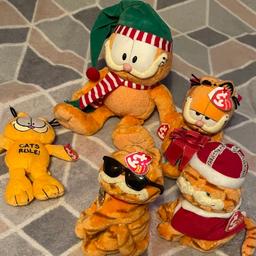 Garfield TY bundle all with the original tags
* cool cat
* his majesty 
* bow wow
* Garfield 
* happy holidays